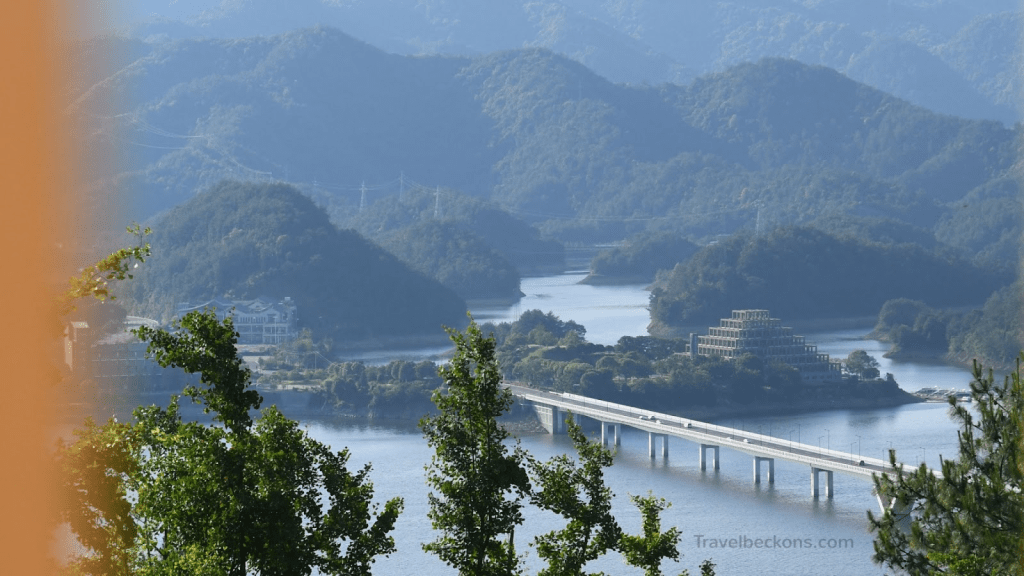 View from Tianyu Mountain at Thousand Island Lake